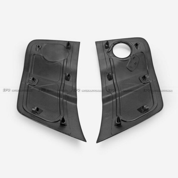 R8 V10 06-15 Door Rear  Pane